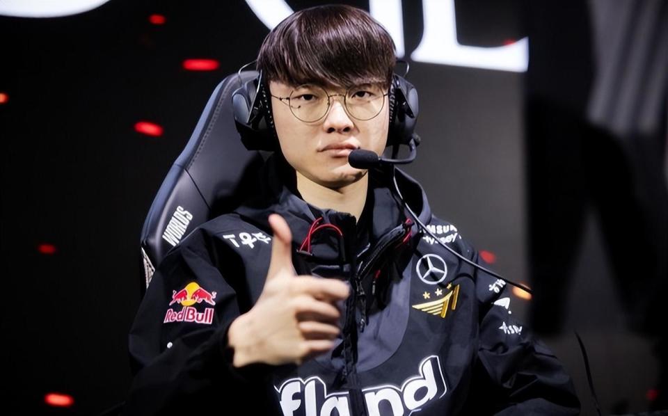 Stewie2K 在 PGL Astana 2025 资格赛中为 Wildcard 参赛