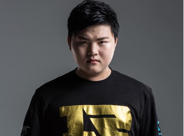 在 ESL Pro League 第21季第二阶段中排名前五的狙击手