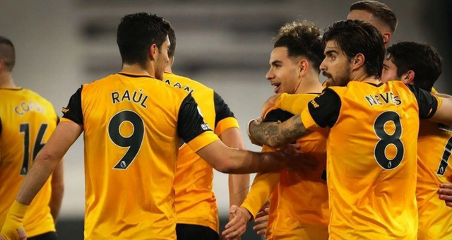 王者荣耀比分：2020KPL秋季赛，AG超玩会无情虐菜 3：0 RW侠