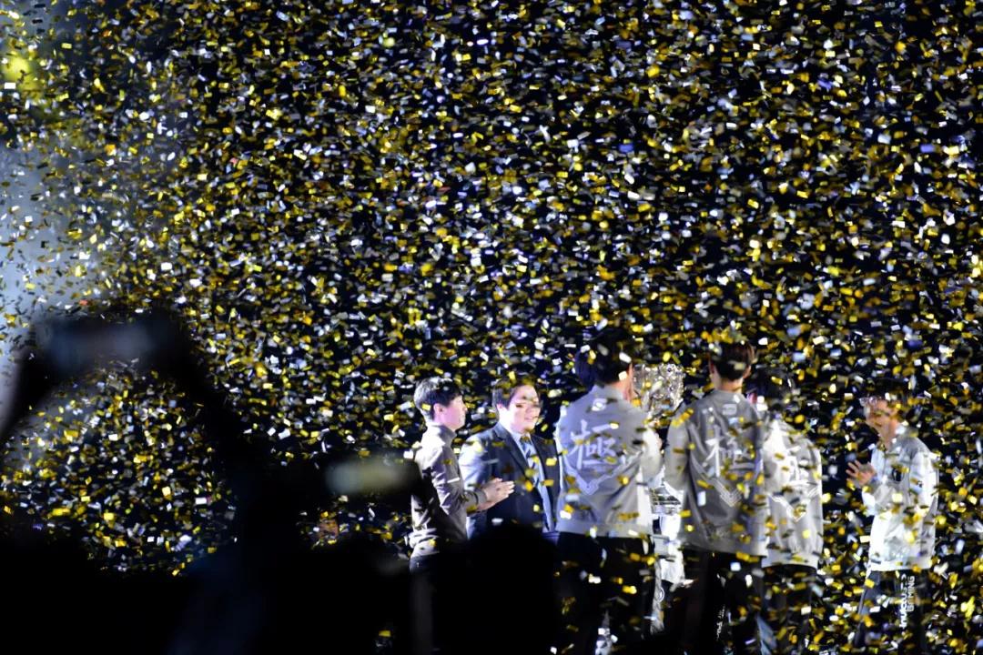 LPL四连冠这是你的时代么？ knight ：我觉得只有S冠才能证明我很强